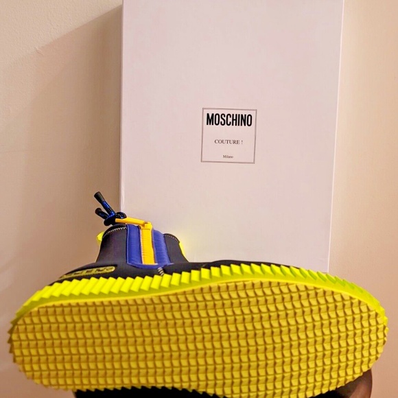 Moschino Men's "Neoprene Surfer" Boots Size 44 (US Size 11) - Picture 4 of 6